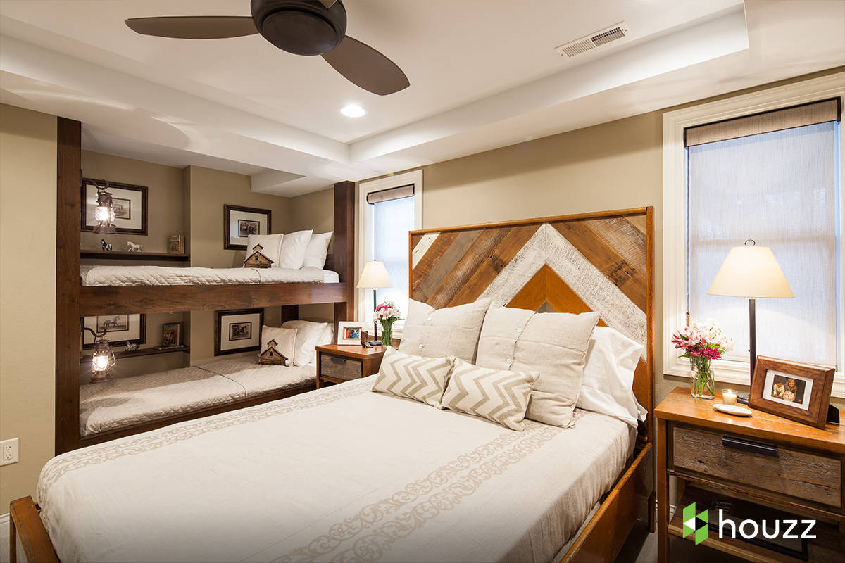 Twin Bed Guest Room - Photos \u0026 Ideas | Houzz, image size:1200x800