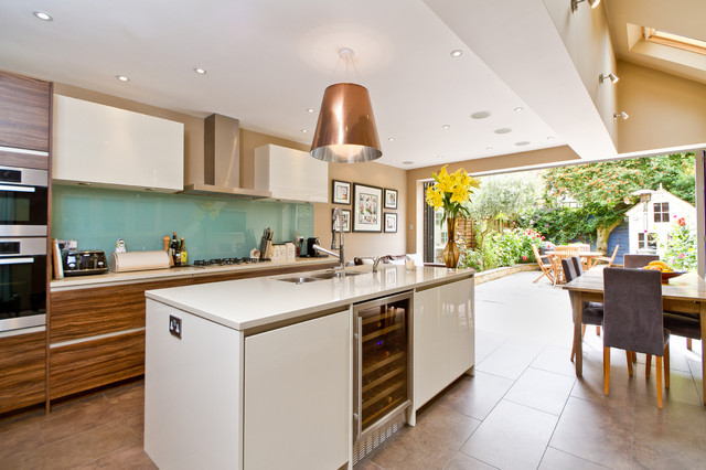 Contemporary Kitchen trendy-koekken
