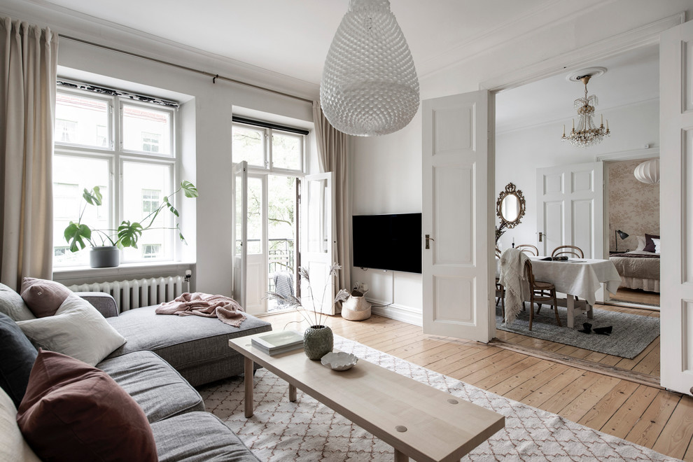 Danish home design photo in Gothenburg