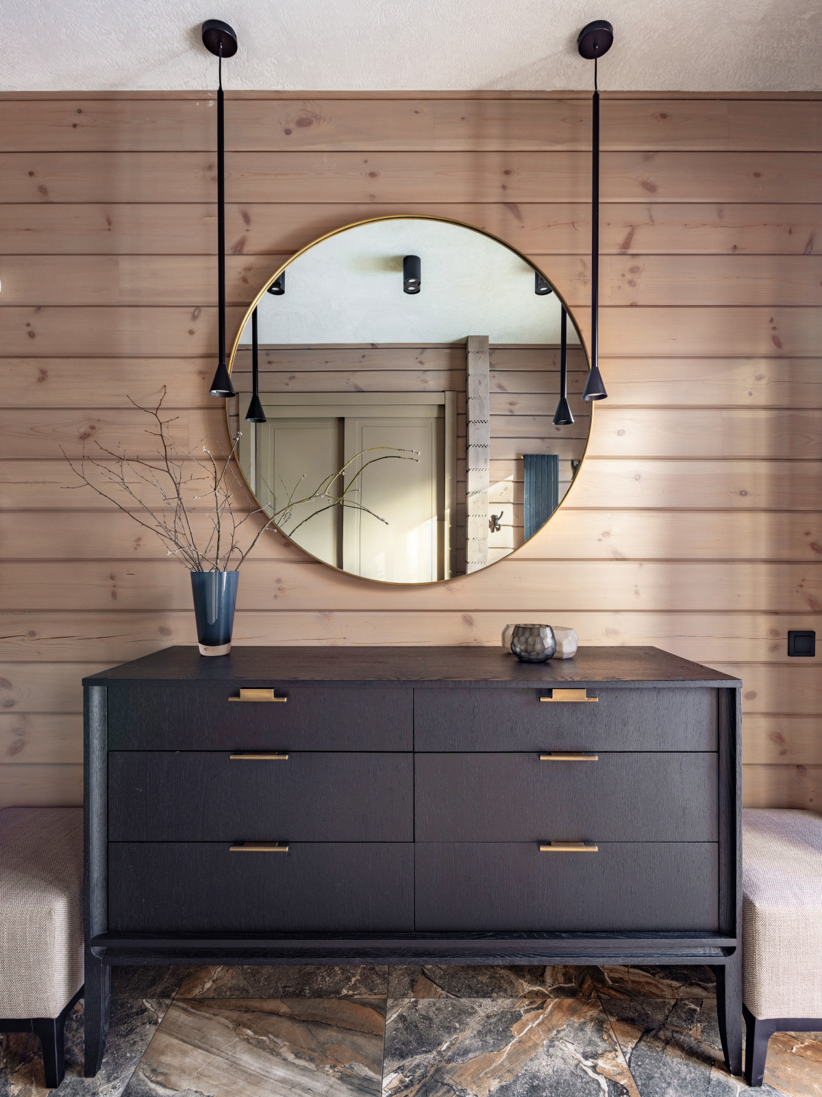 Загородный дом в стиле шале.