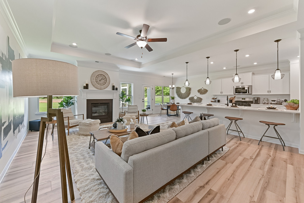 Inspiration for a transitional home design remodel in Charlotte