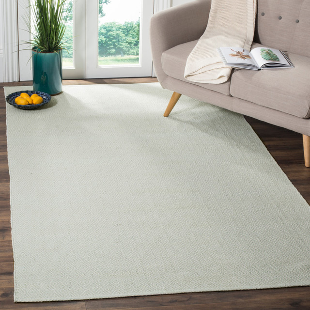 Safavieh Montauk Collection MTK515 Rug, 5'x8' - Scandinavian - Area ...