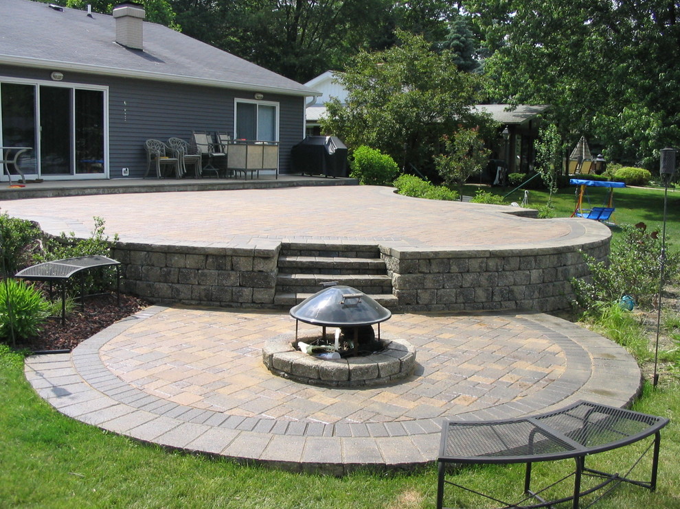 Design ideas for a large full sun formal garden.