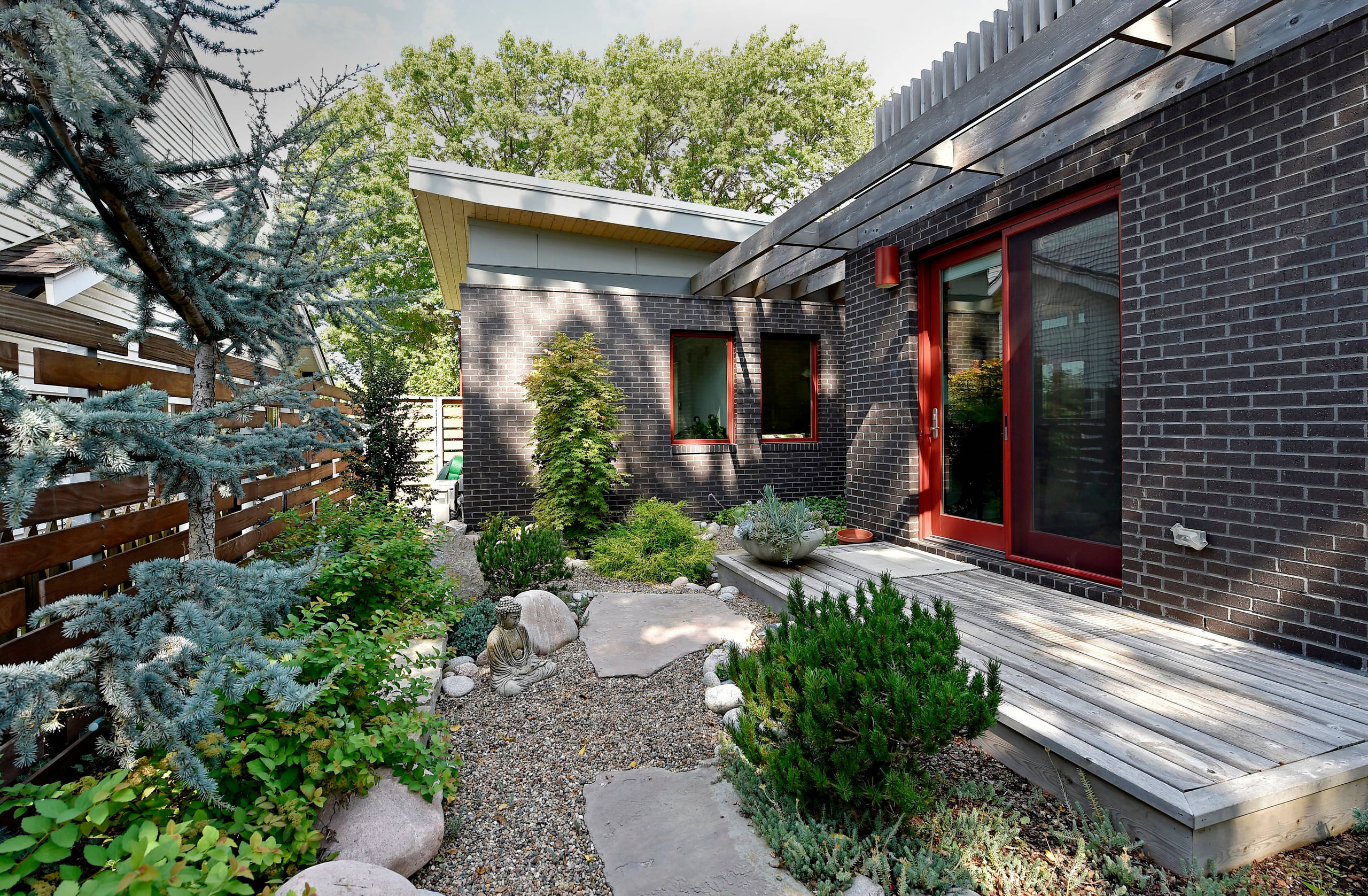 Westwood Contemporary Home Landscape