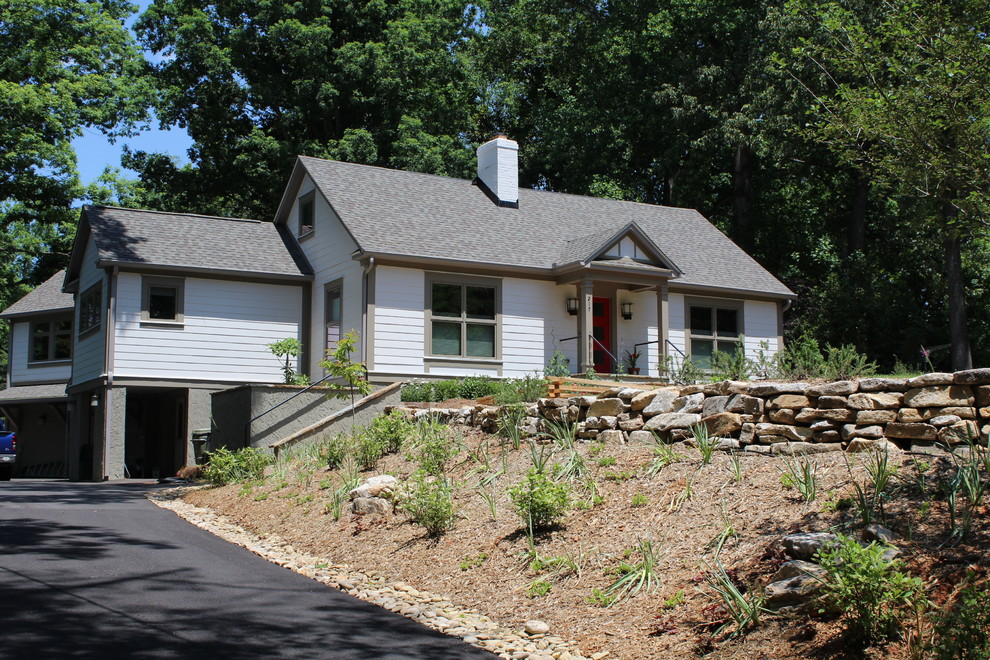 Home design - transitional home design idea