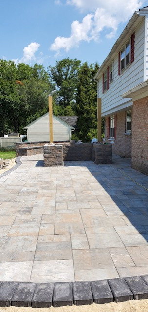 Patio/Seating Wall/Steps/Pergola and Outdoor Kitchen