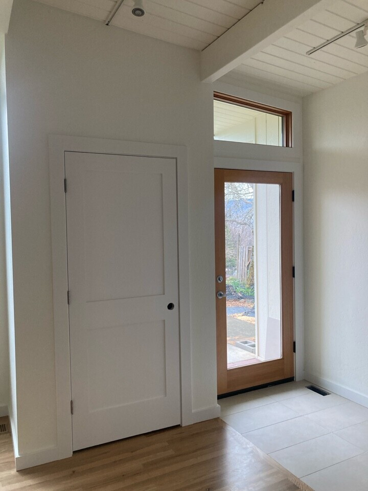 Kitchen Remodel - Mohawk Street