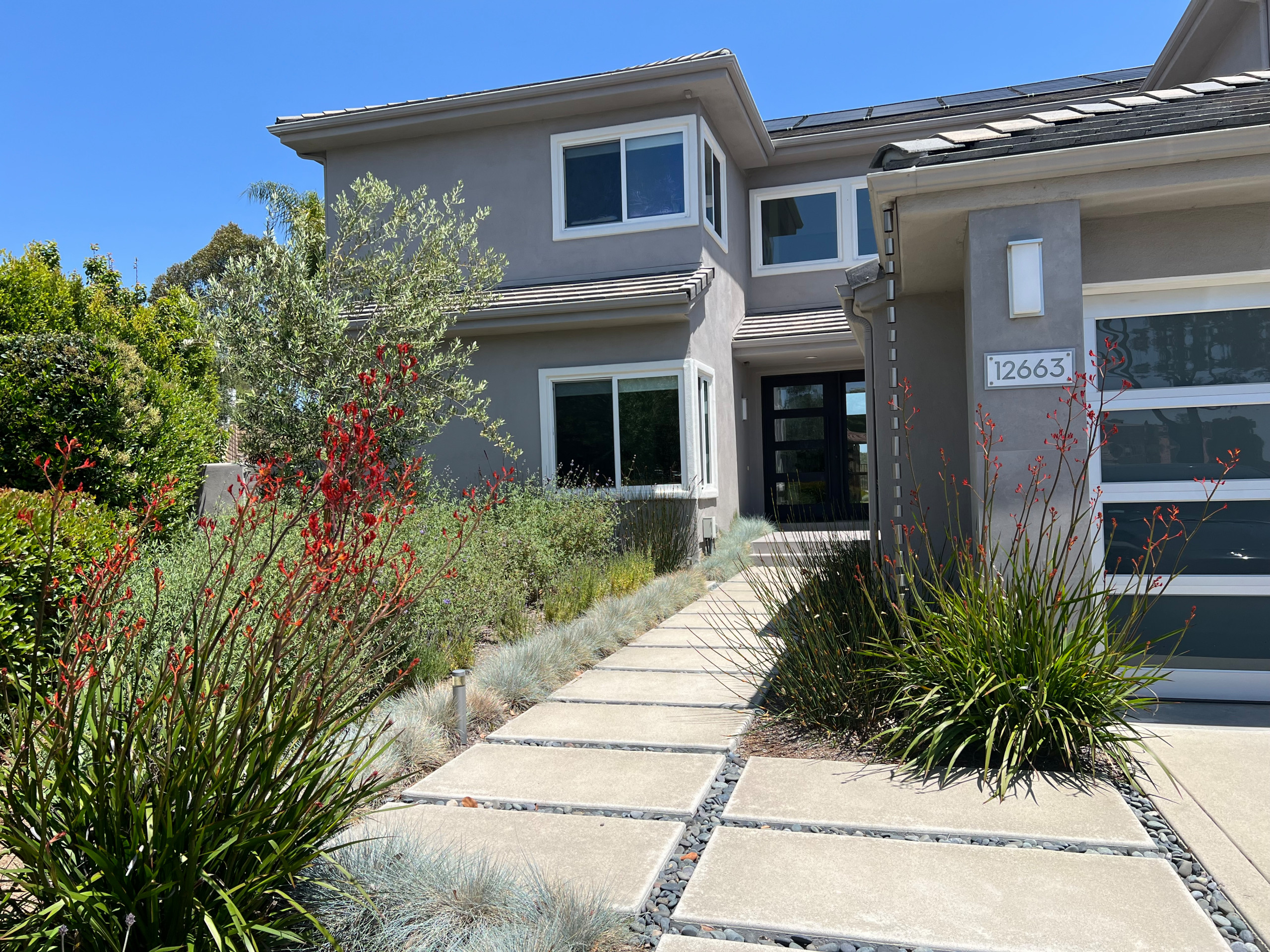 Modern Scripps Ranch Living