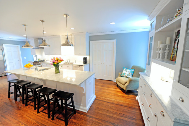 Lyman Circle Kitchen klassisch-kueche