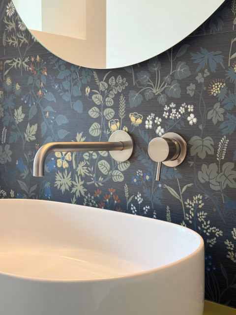 Casa CB contemporary-powder-room