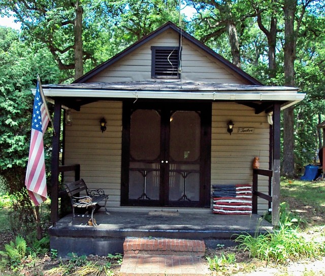 Tour of an American Cottage at Emory Grove