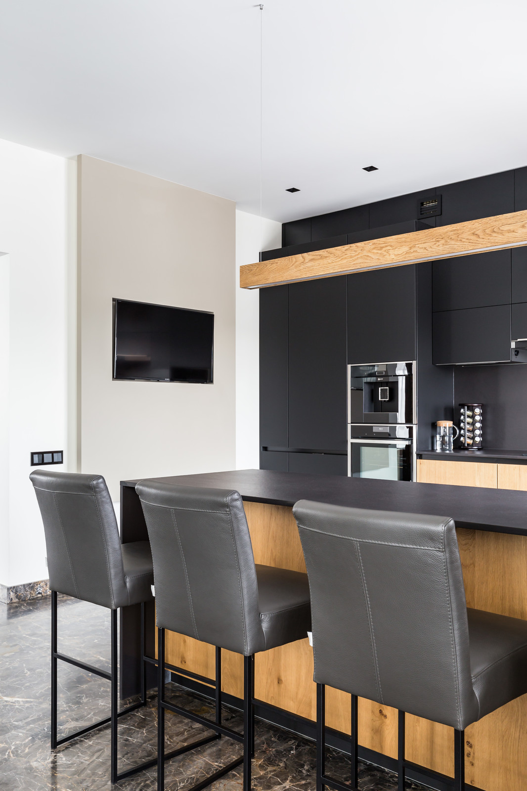 Реализованный проект загородного дома 300 кв.м.