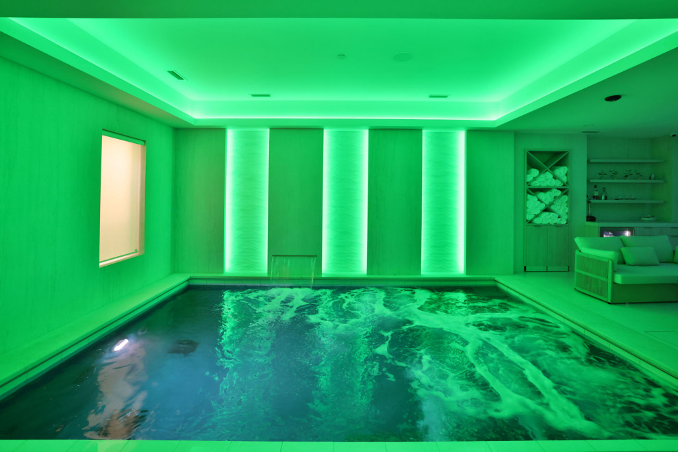 Hot tub - small indoor rectangular hot tub idea in Chicago