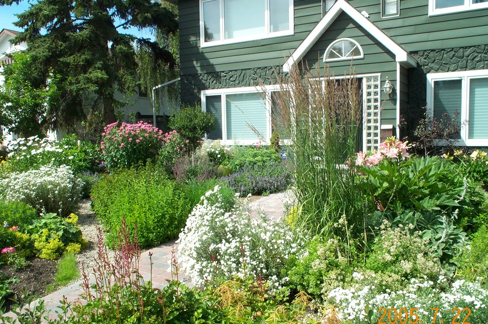 Cottage Garden - Craftsman - Landscape - Edmonton - by Aruuki Artisans ...