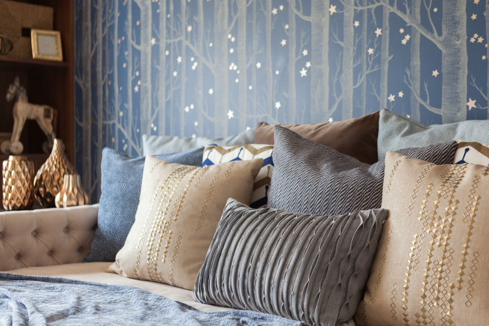 Детская комната, диван