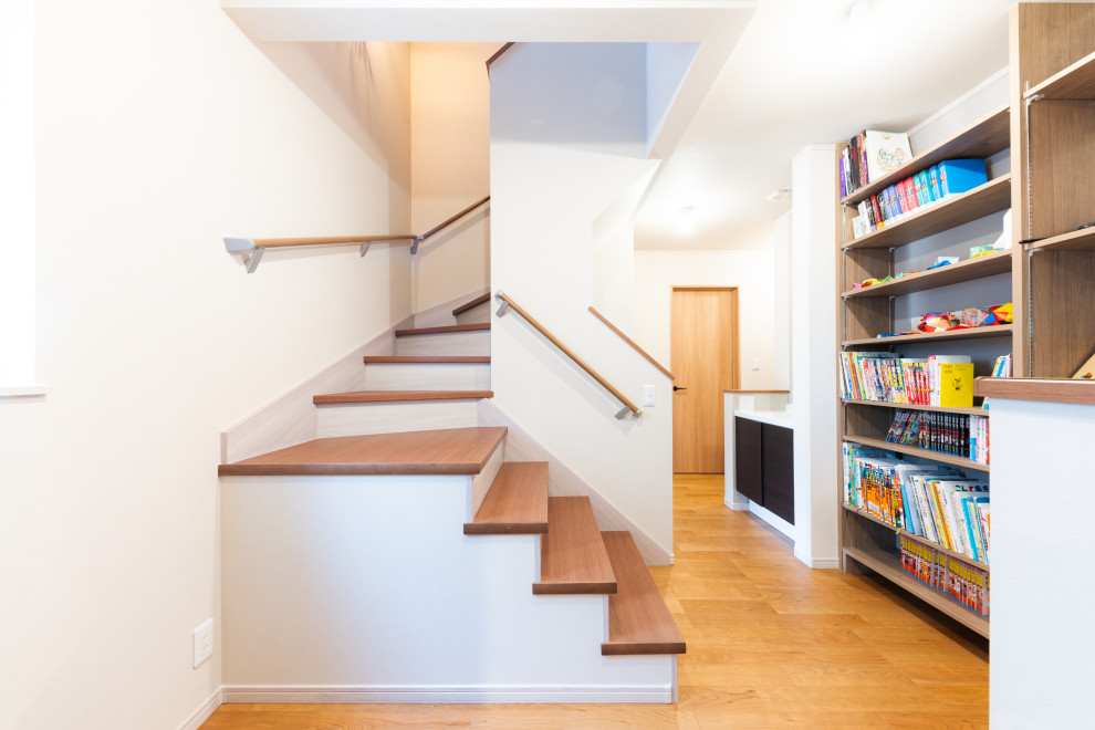 東京都下にあるおしゃれな階段の写真