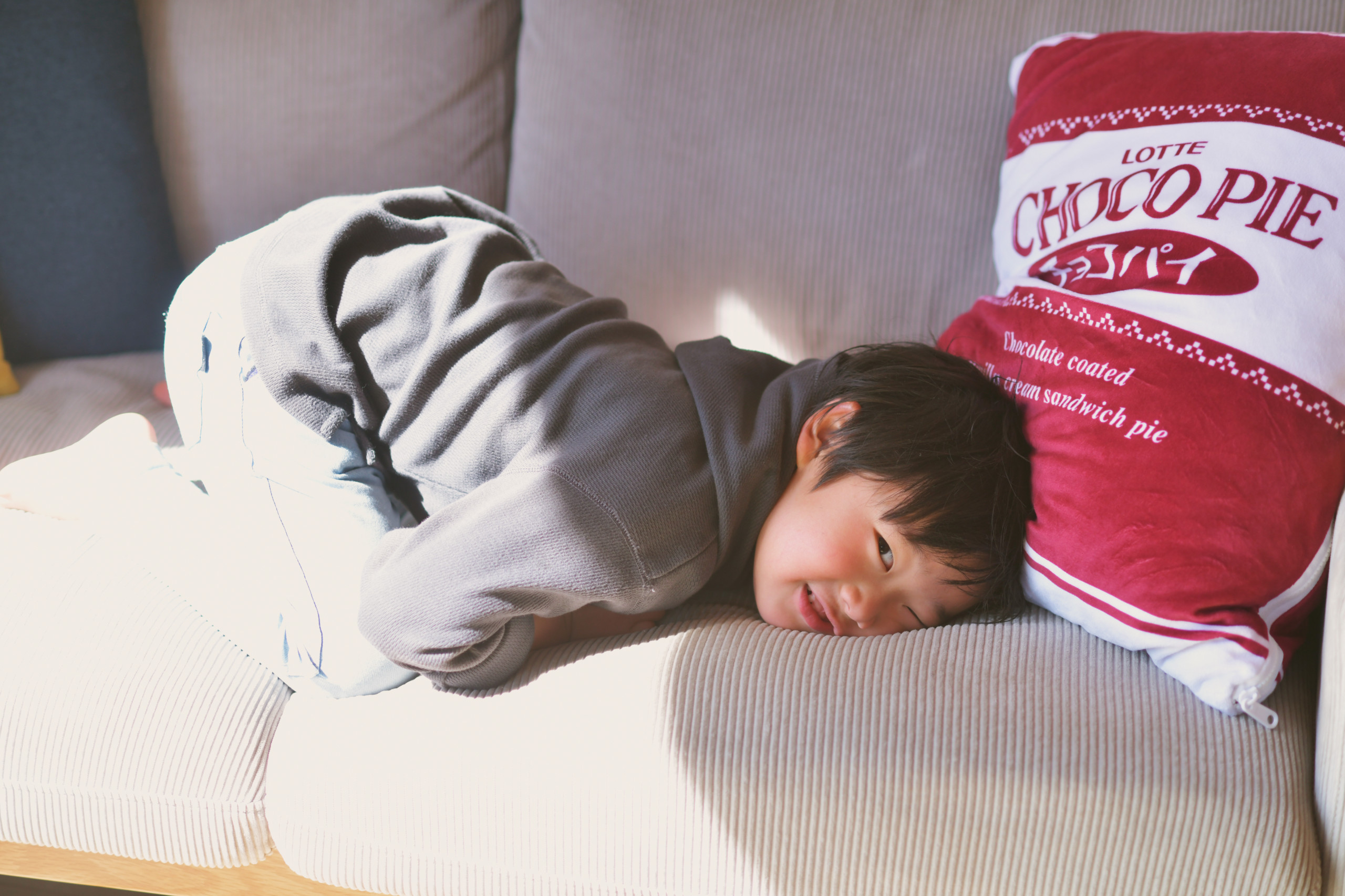 家族の笑顔輝く自然素材の家