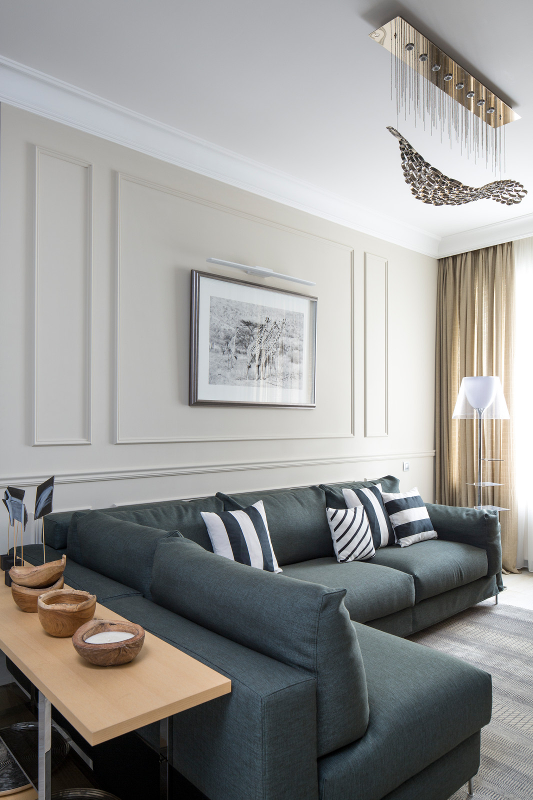 Античный минимализм - квартира на Арбате 85 м2