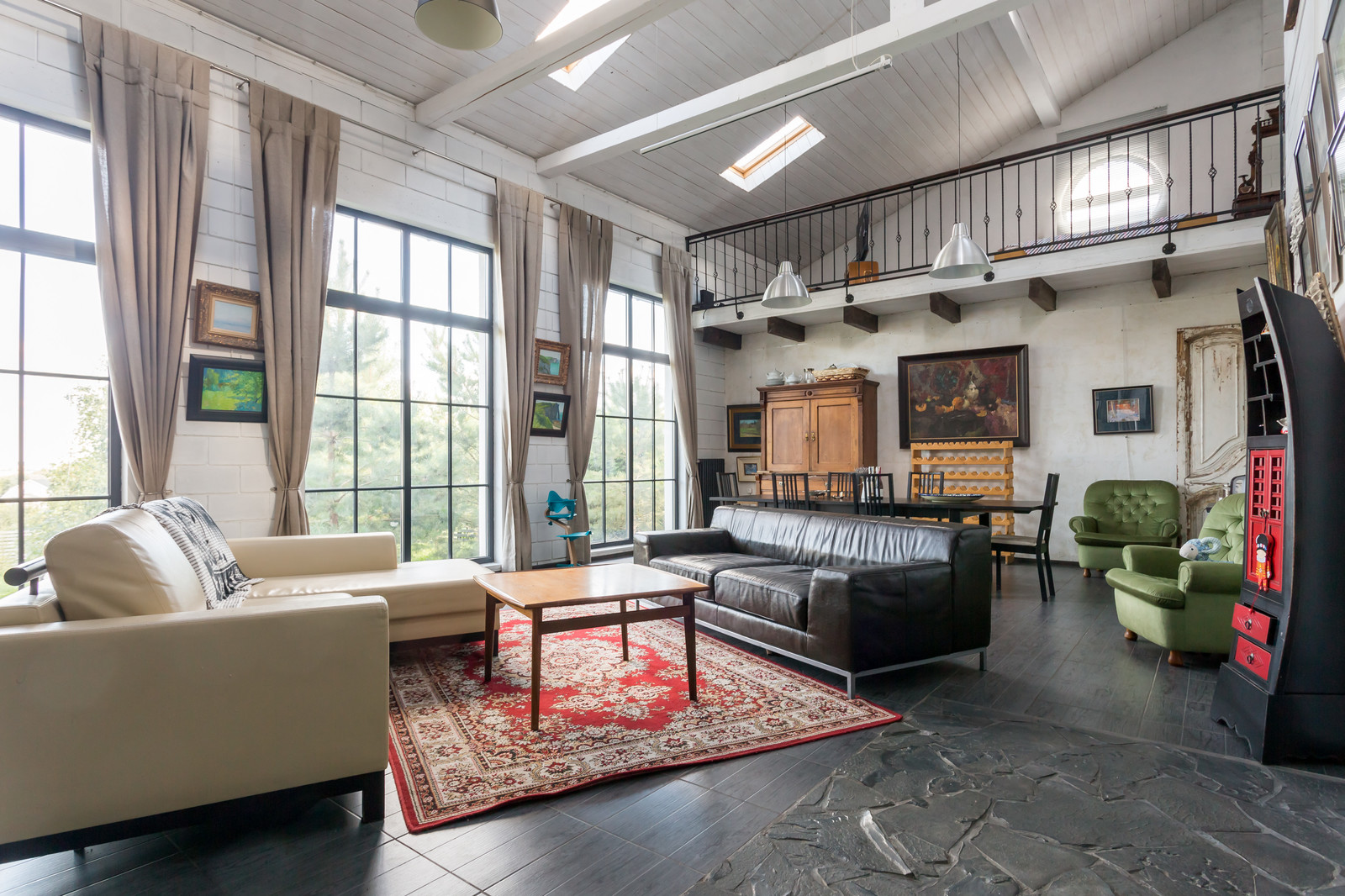 В гостях: Дом художника в деревне Грязь