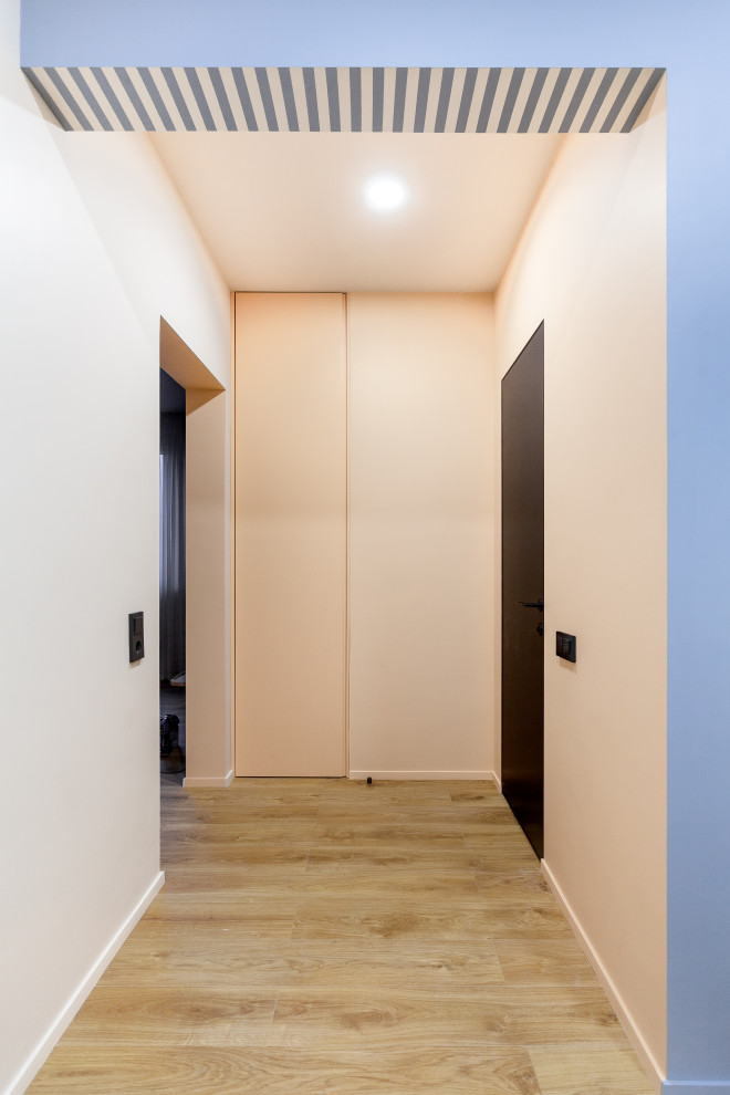 Световой дизайн квартиры в River Park