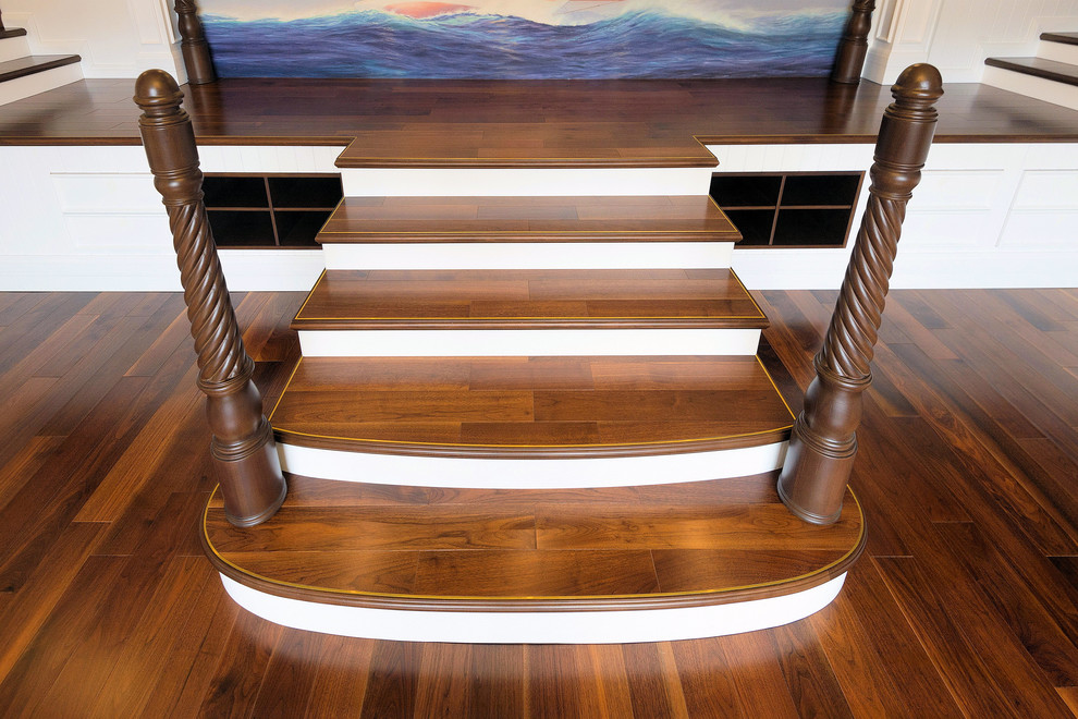 Мебель предметы интерьера в загородном доме.