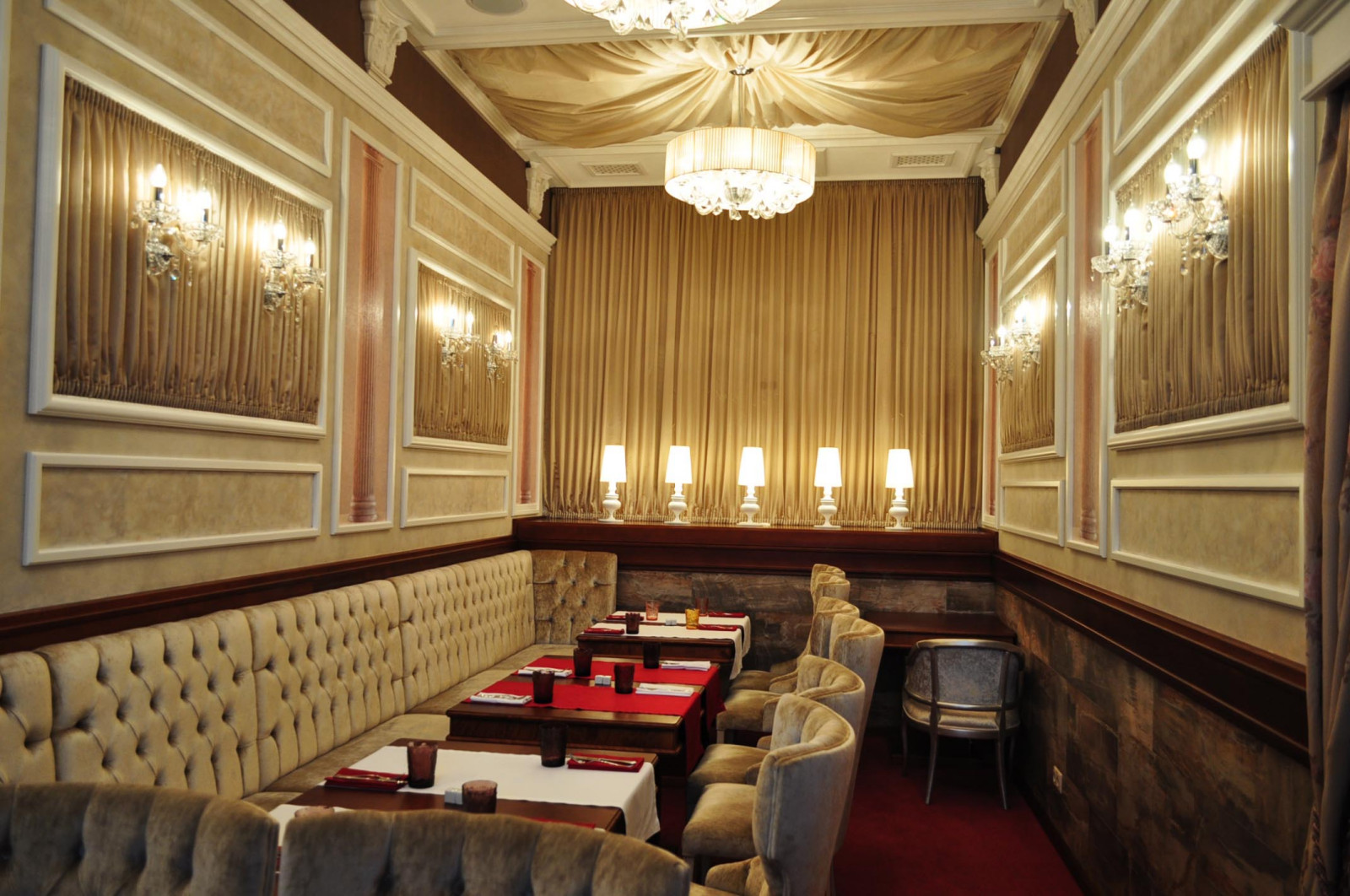 Ресторан кондитерская "Вишневый сад"