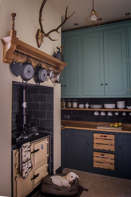 Cotswold Chapel Kitchen traditional-kitchen