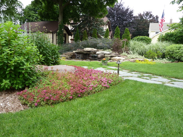 Heritage Hill Home Traditional Garden Grand Rapids By