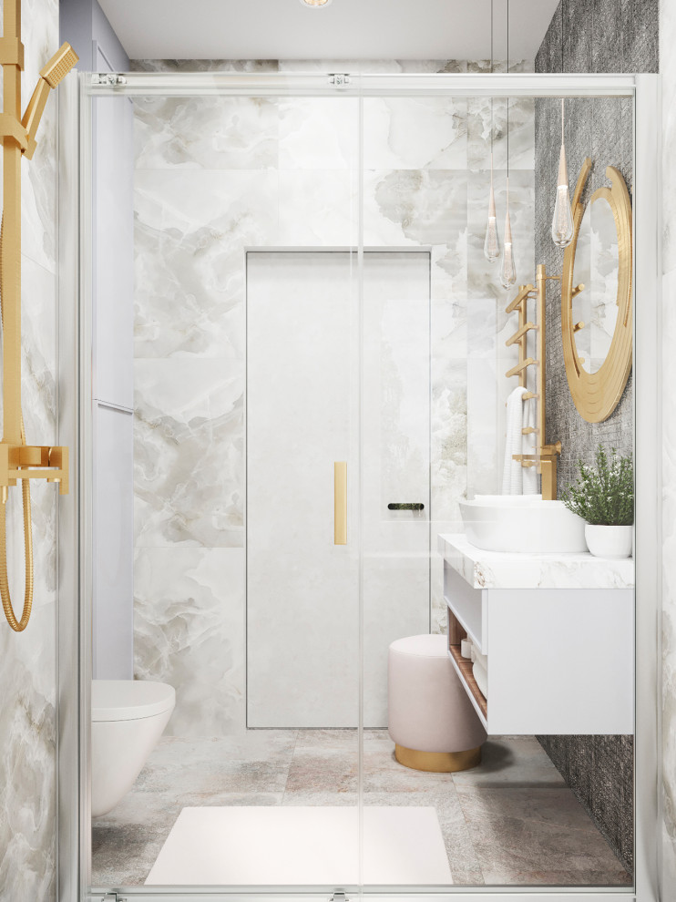 Санузел с душем на первом этаже