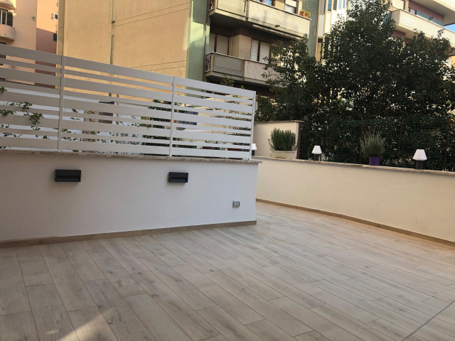160 mq completamente ristrutturati contemporary-deck
