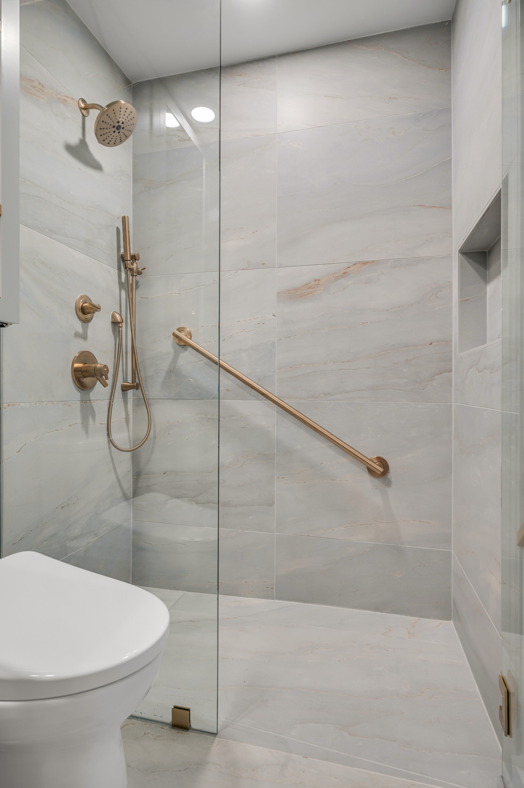 Ansley Master Bathroom
