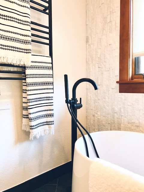 Home design - transitional home design idea in Denver