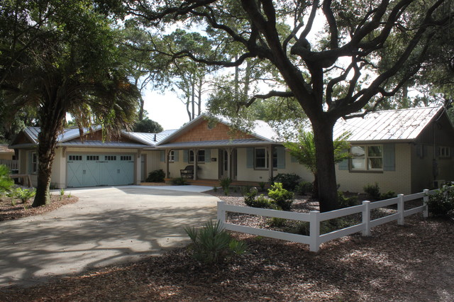 Jekyll Island renovation 1204-02 - Exótico - Fachada - Jacksonville