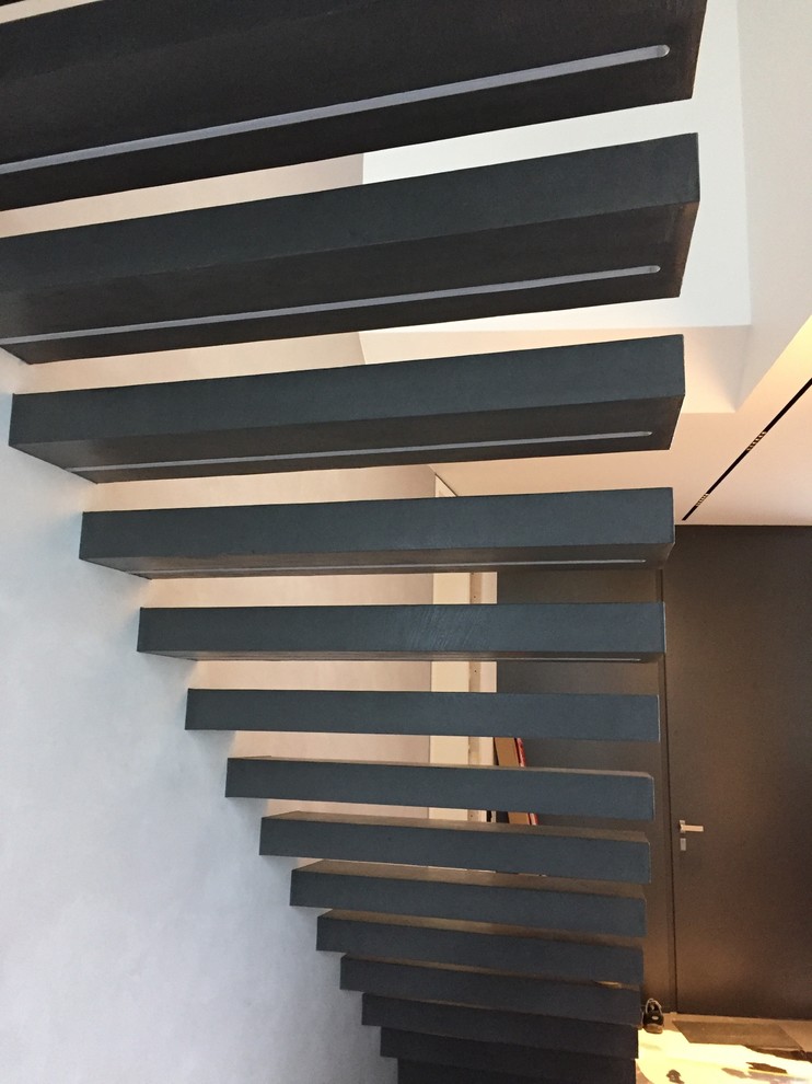 Photo of a modern staircase in Frankfurt.