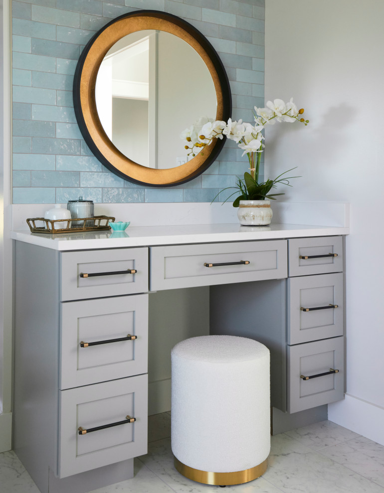 Home design - transitional home design idea