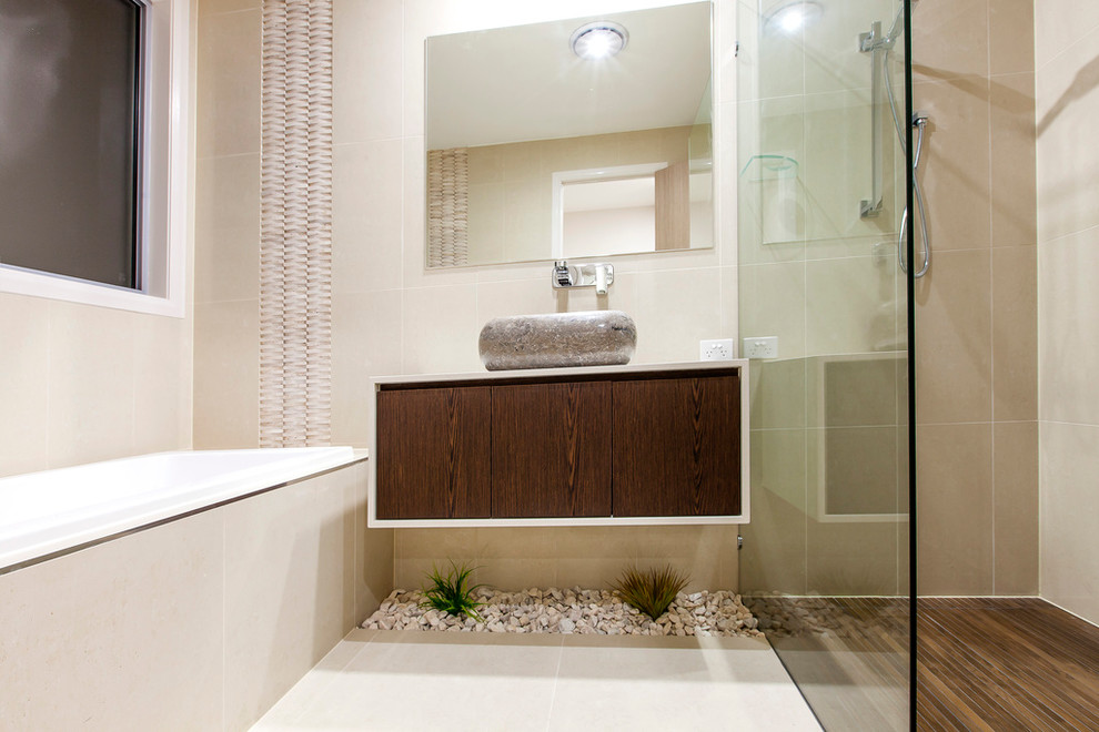 Photo of a beach style bathroom in Sunshine Coast.