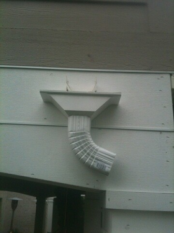 Example of a transitional home design design in Indianapolis