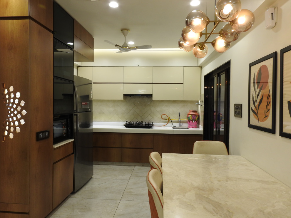 This is an example of a world-inspired kitchen in Ahmedabad.