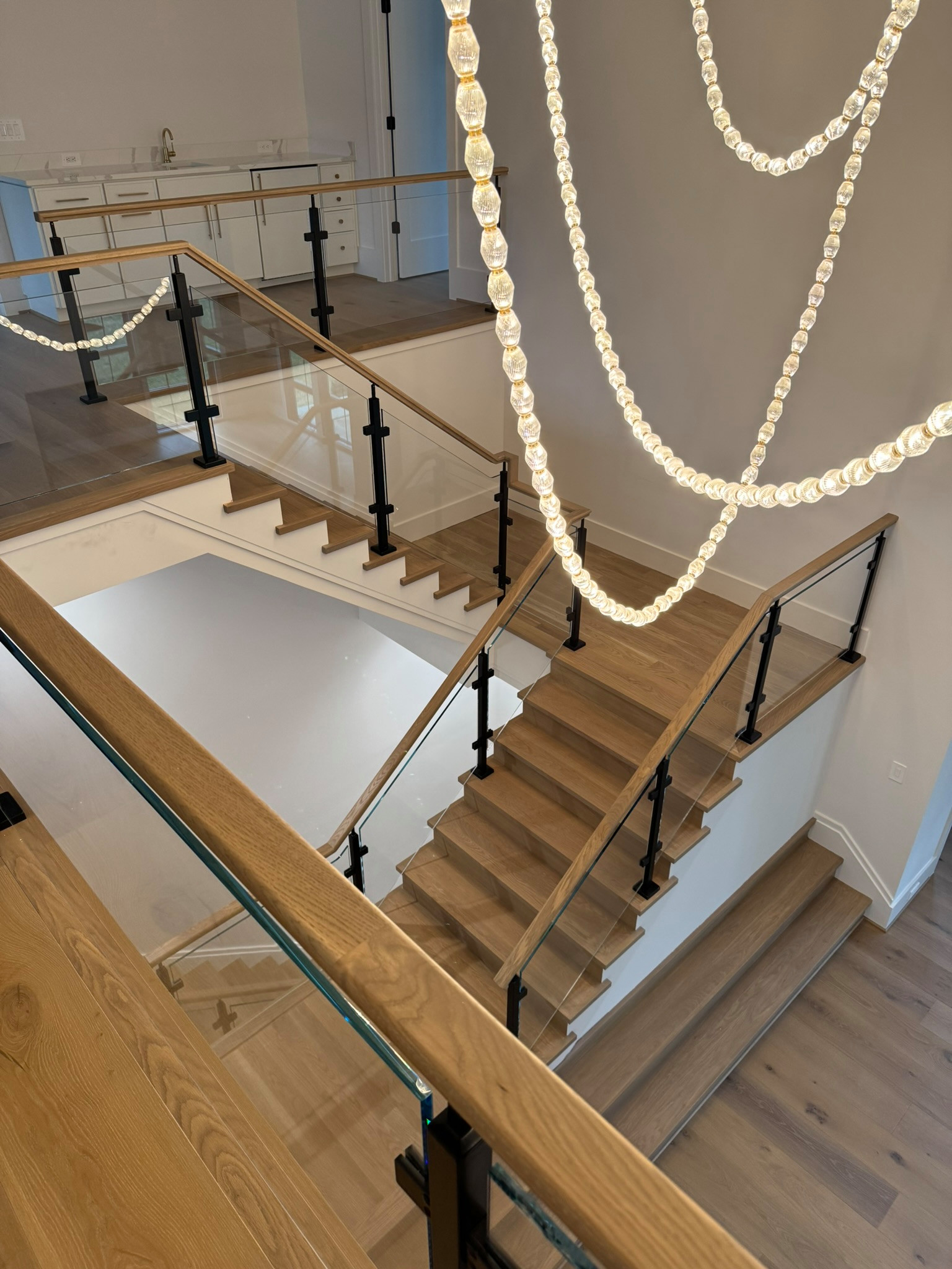 134_Modern White Oak Stair with Glass Balustrade, Vienna, VA 22180