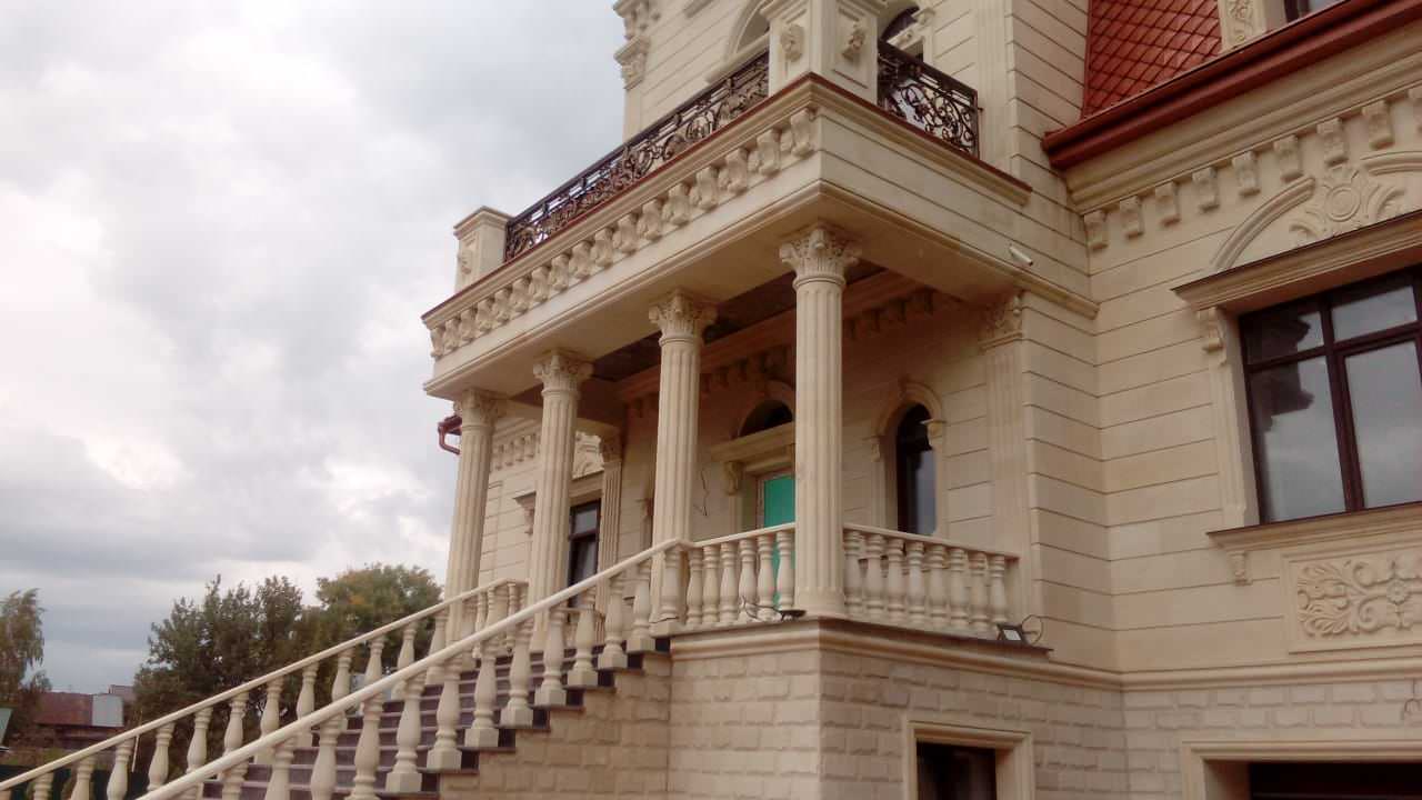 Балясины из натурального дагестанского камня