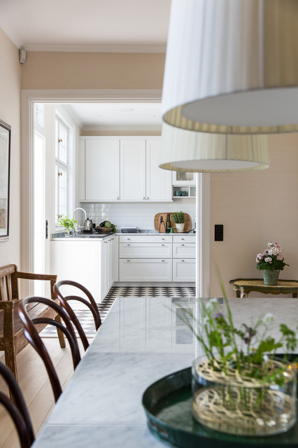 Hersbyv&auml;gen traditional-kitchen