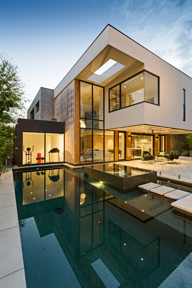 Inspiration for a large modern pool in Melbourne.