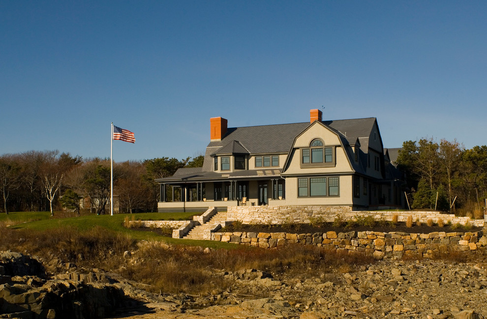 Example of a classic home design design in Portland Maine