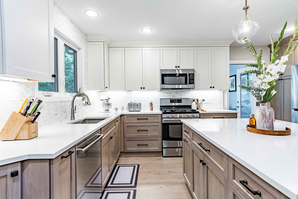 Apex Kitchen, Dining, & Family Room