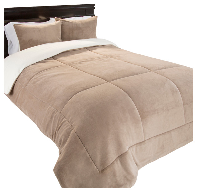 Sherpa/Fleece Comforter Set by Lavish Home Traditional Comforters