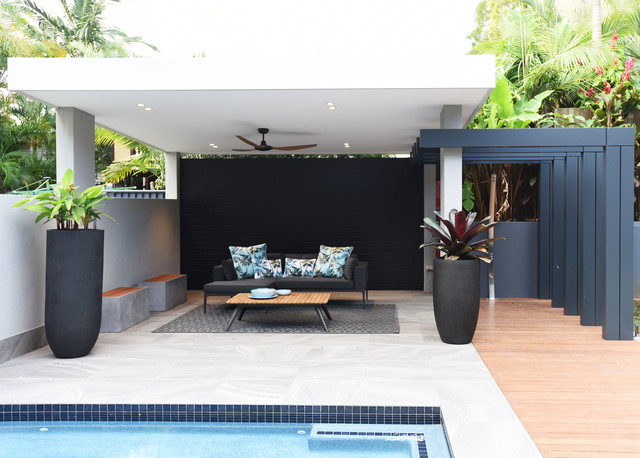 Tarragindi House contemporary-deck