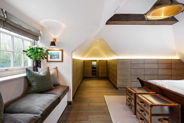 Redington Road modern-schlafzimmer
