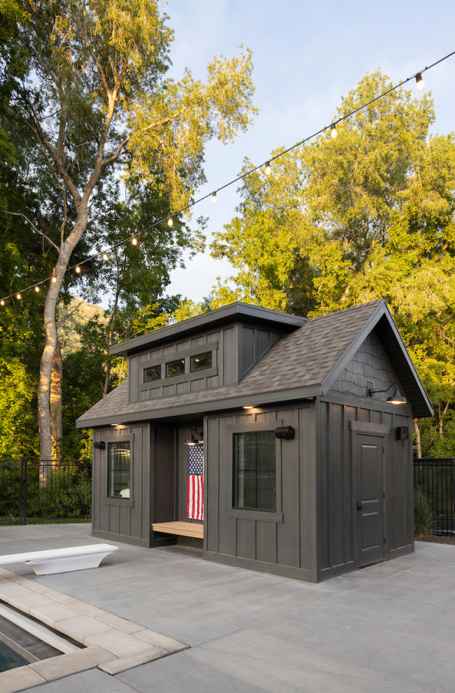 Inspiration for a cottage shed remodel in Salt Lake City