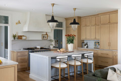 Houzz Tour: Designer’s Own Custom Home on Lake Minnetonka