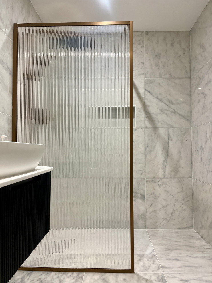 Mayfair Marble Ensuite Bathroom